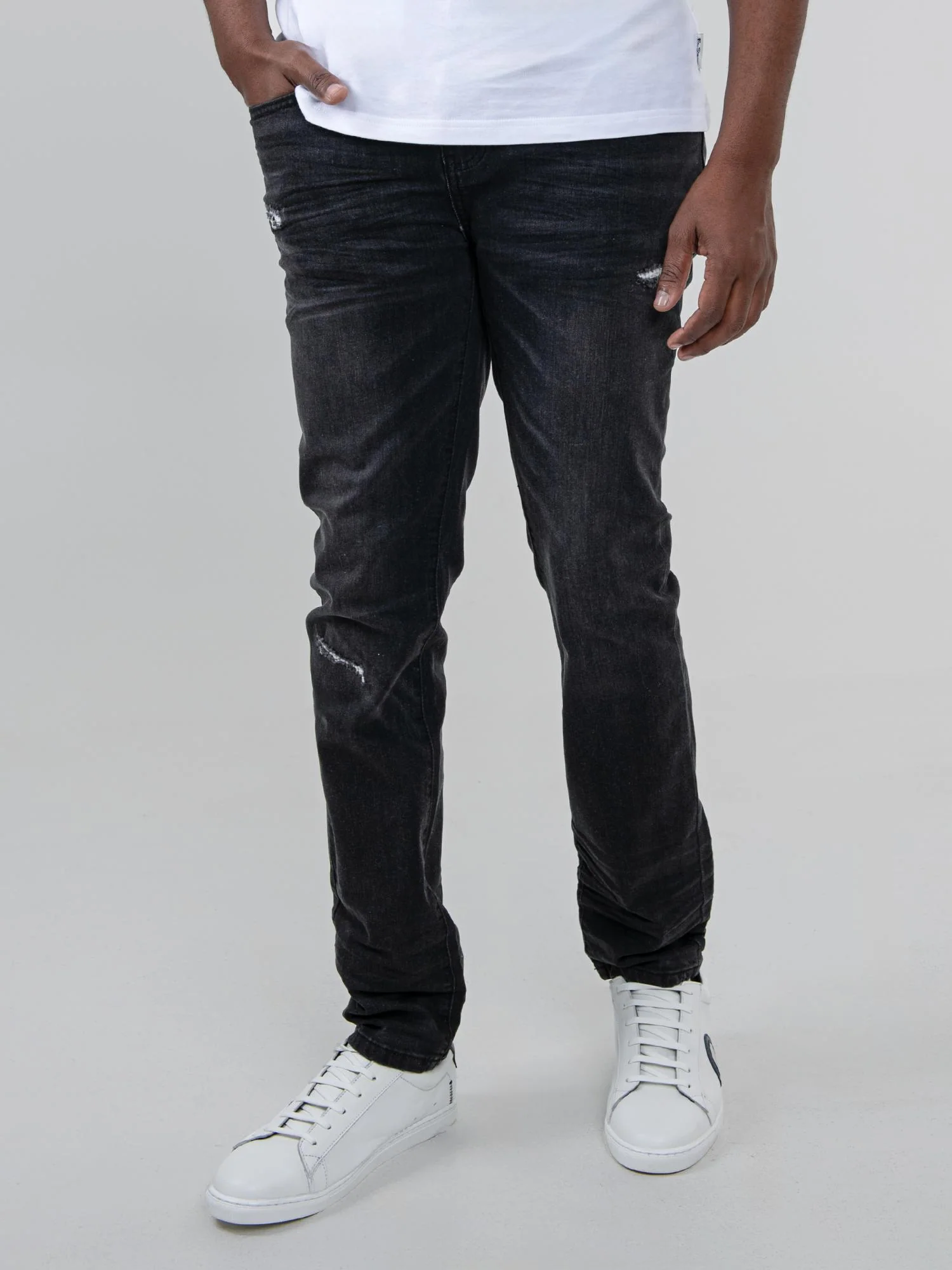 ABRASION DENIM SLIM FIT - Black