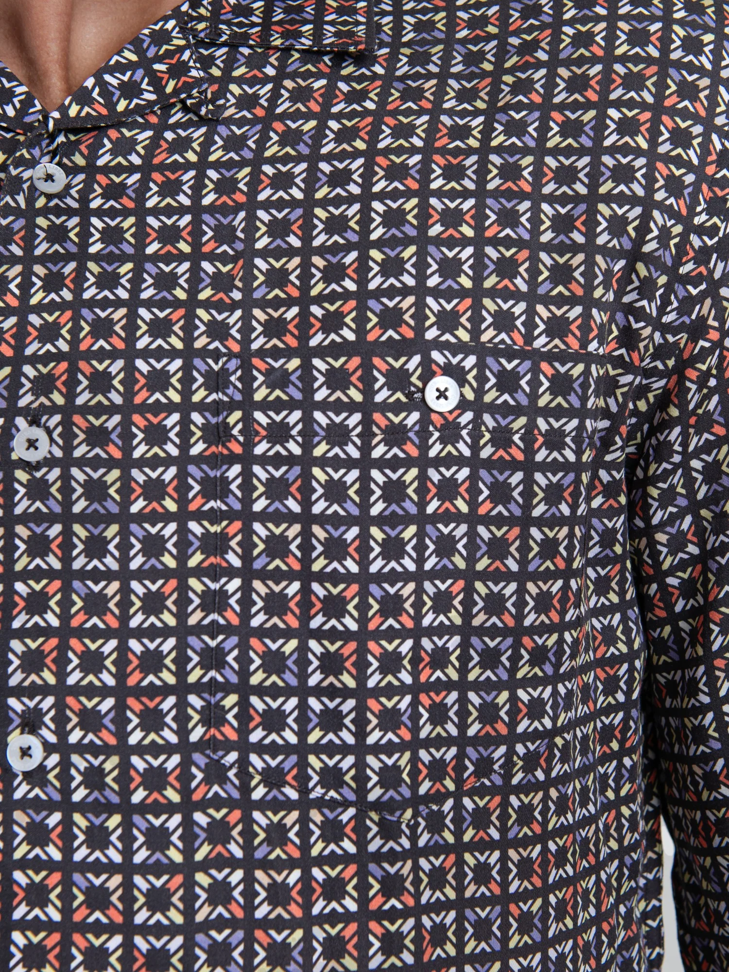 DeJuan Tencel Print Long Sleeve Shirt - Black - Image 3