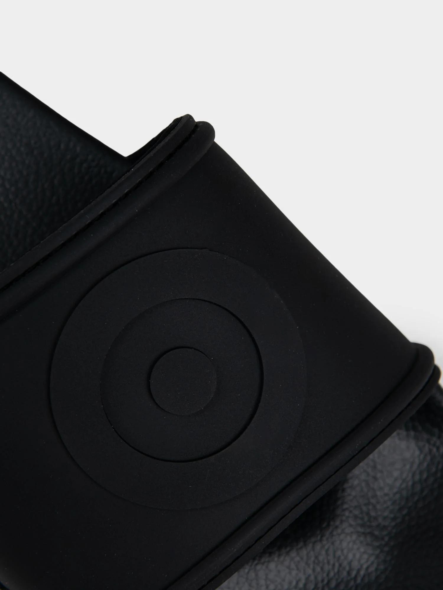 Target Embossed Slides - Black - Image 4