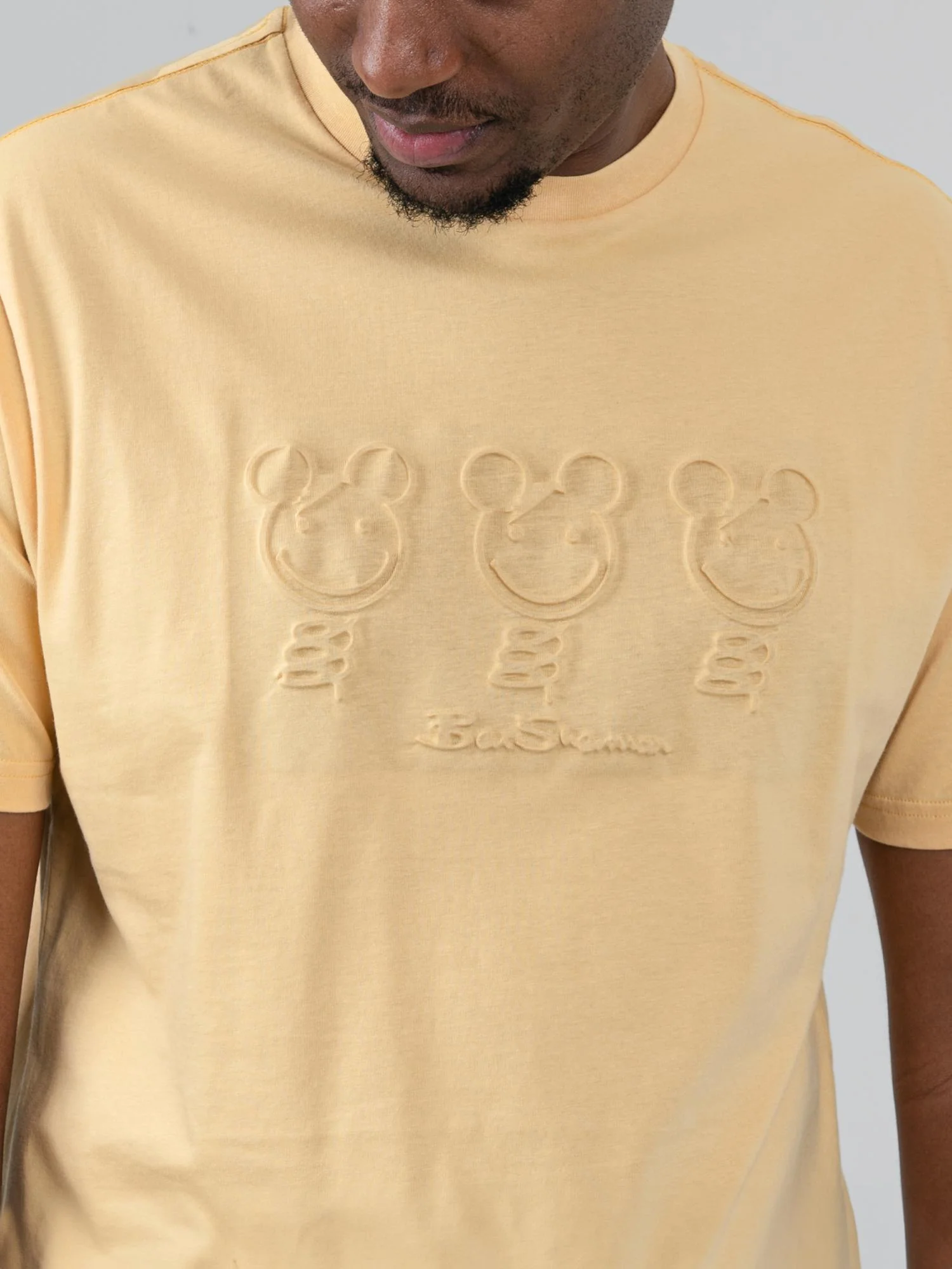 Trio Embossed Happy Bears - New Wheat - Image 2